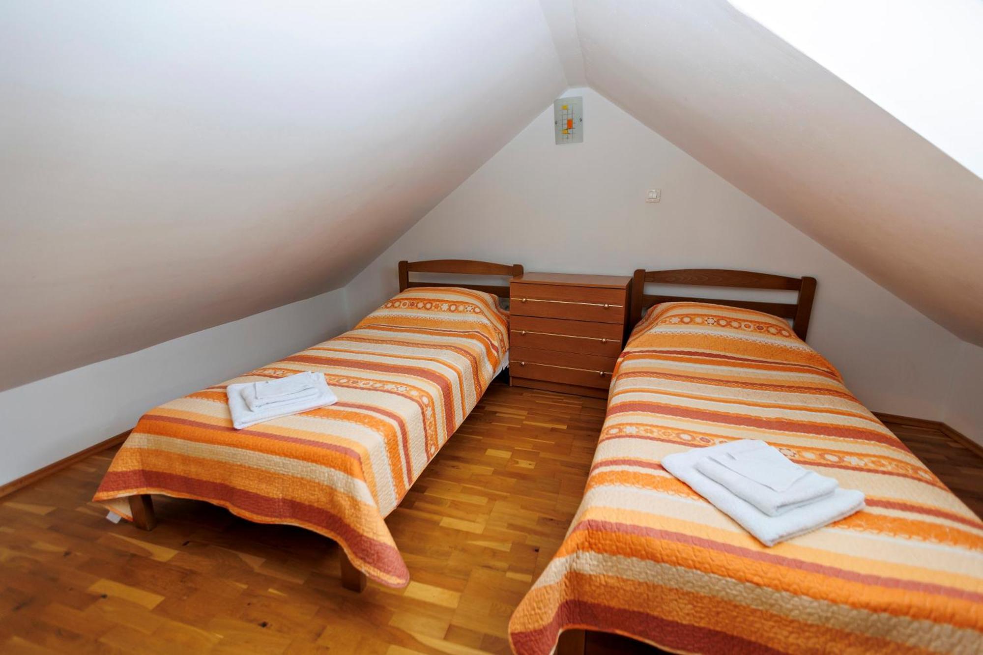 Apartments Baricevic Bol Ngoại thất bức ảnh