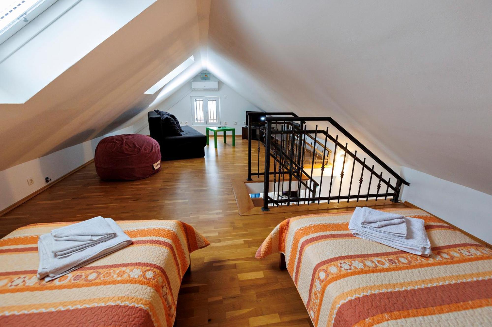 Apartments Baricevic Bol Ngoại thất bức ảnh