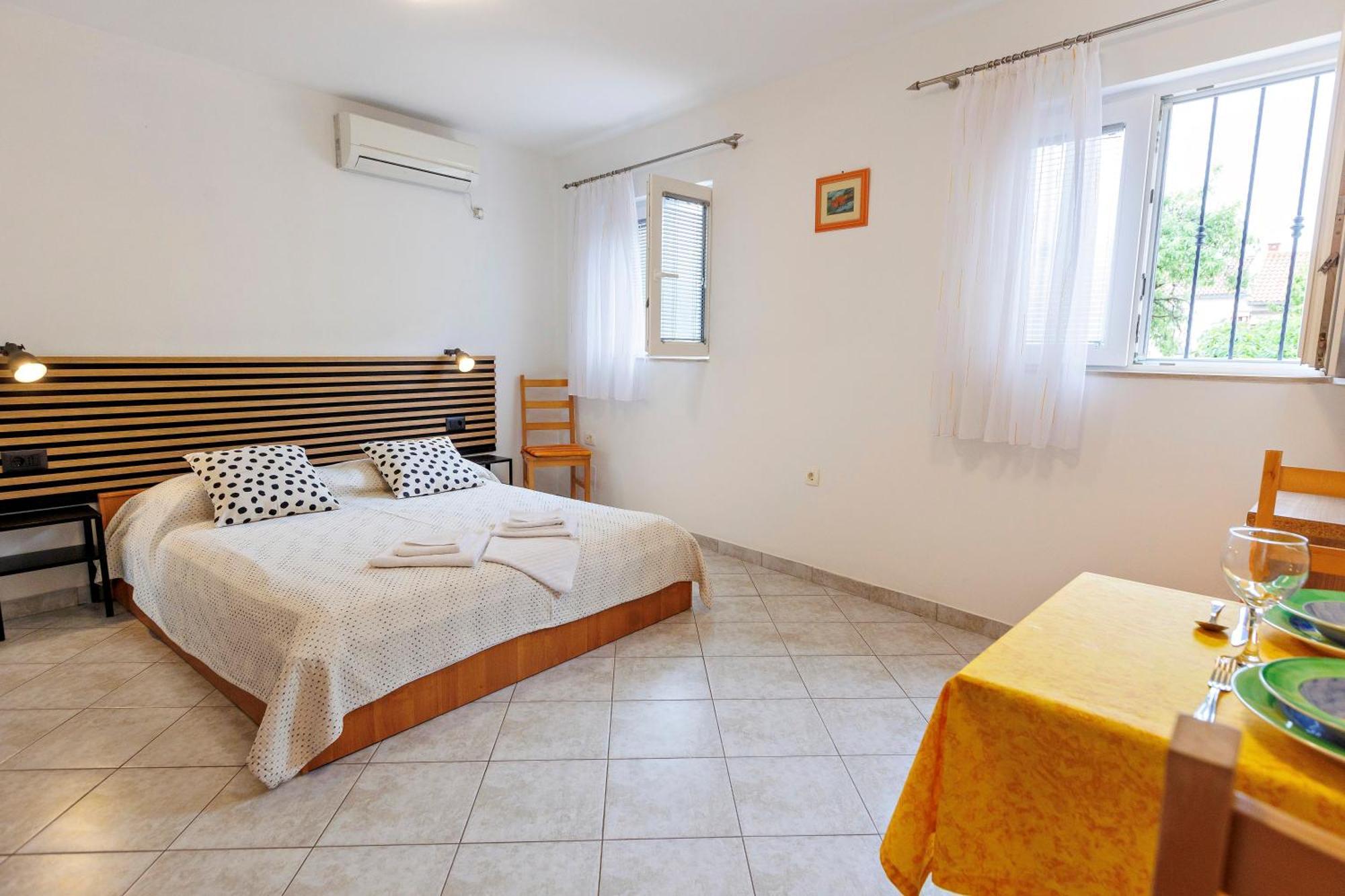 Apartments Baricevic Bol Ngoại thất bức ảnh