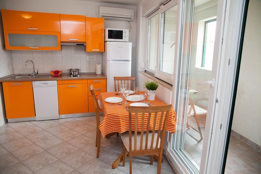 Apartments Baricevic Bol Ngoại thất bức ảnh