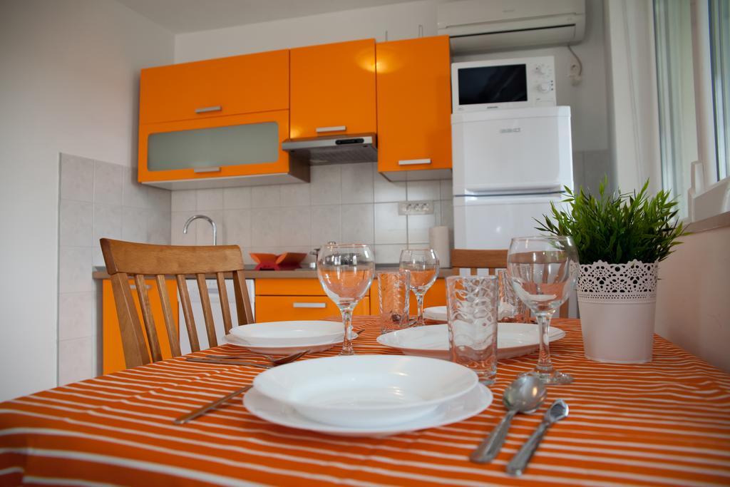 Apartments Baricevic Bol Ngoại thất bức ảnh