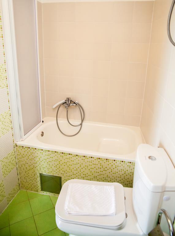 Apartments Baricevic Bol Ngoại thất bức ảnh