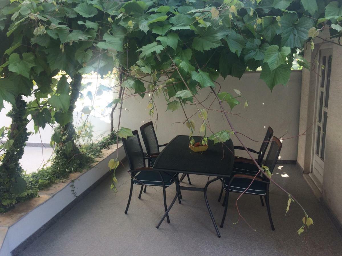 Apartments Baricevic Bol Ngoại thất bức ảnh